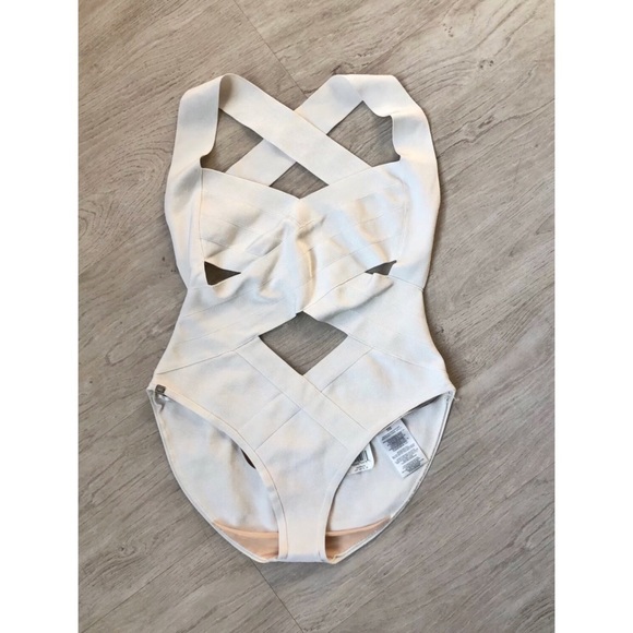 Herve Leger Cutout Bandage One Piece Bathing Suit! - Picture 4 of 6